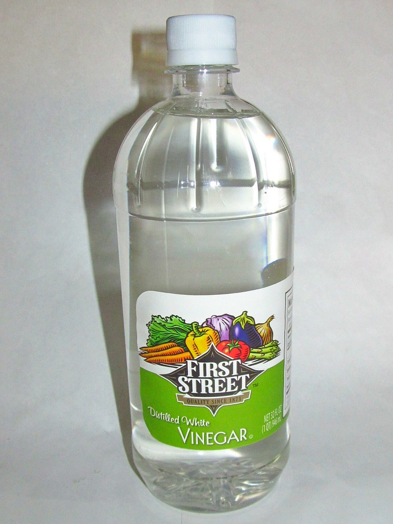 bottle-of-vinegar